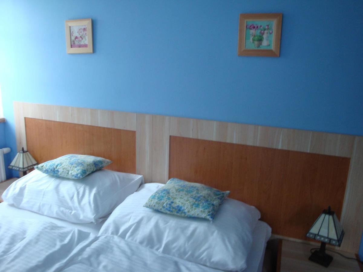 Hotel Lazne Evzenie Klášterec nad Ohří Zimmer foto